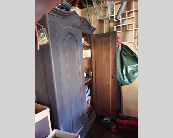 Auction listing photo