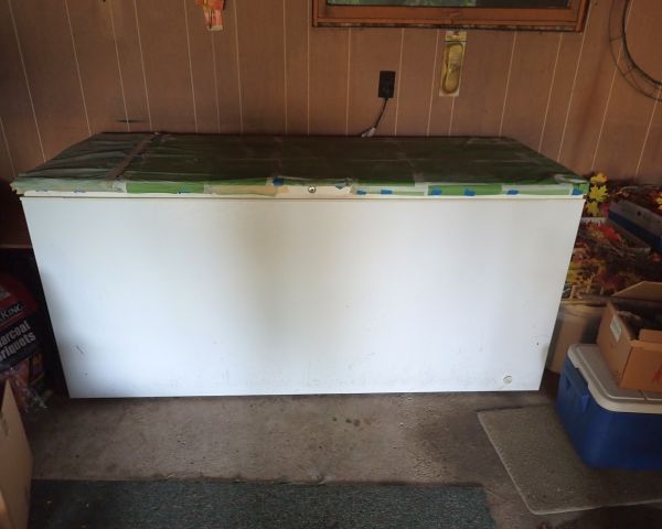 Auction listing photo
