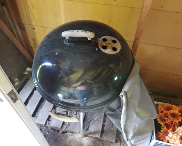 Auction listing photo