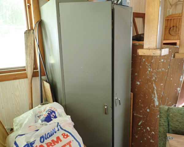 Auction listing photo