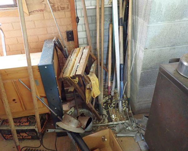 Auction listing photo