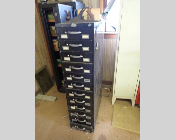 Auction listing photo
