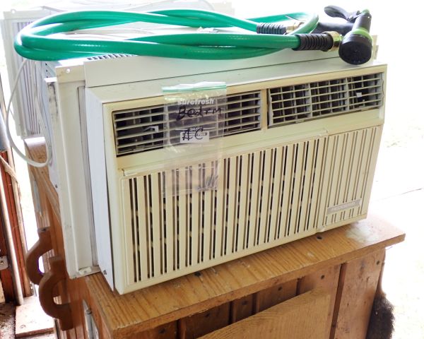 Auction listing photo