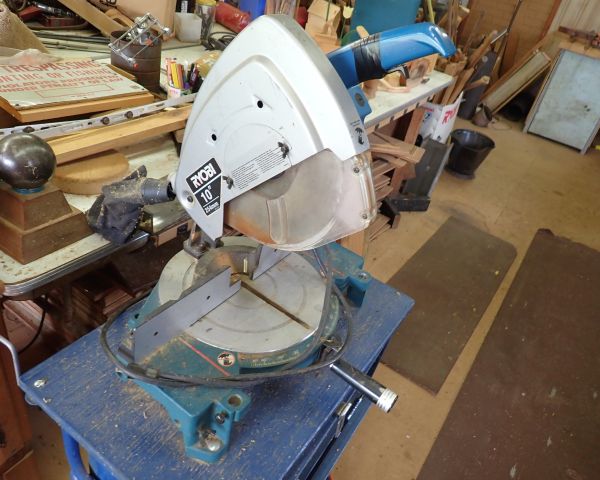 Auction listing photo
