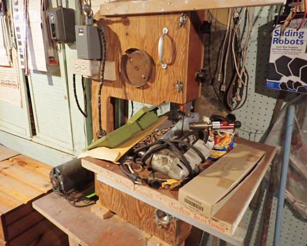 Auction listing photo