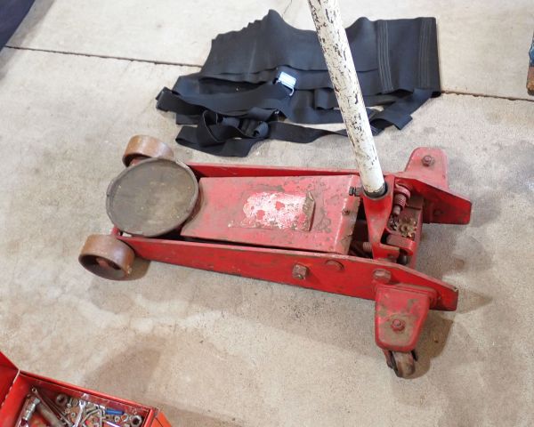 Auction listing photo