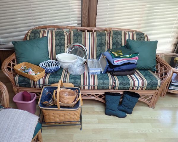 Auction listing photo
