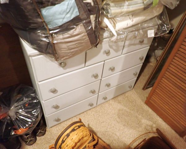 Auction listing photo