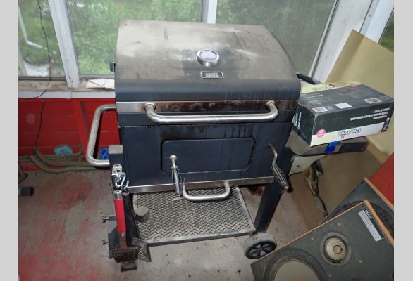 Auction listing photo