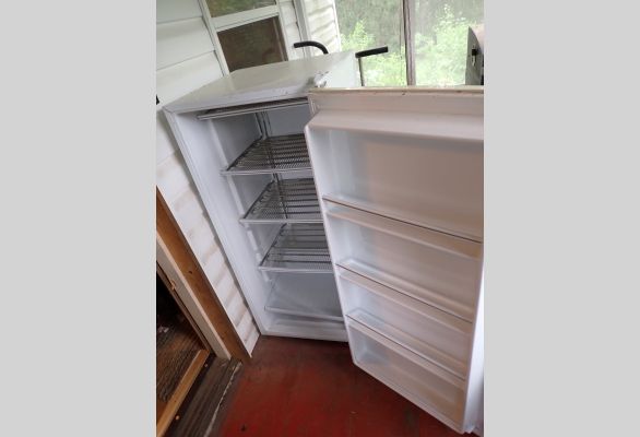 Auction listing photo