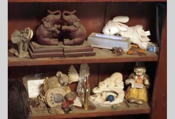 Auction listing photo