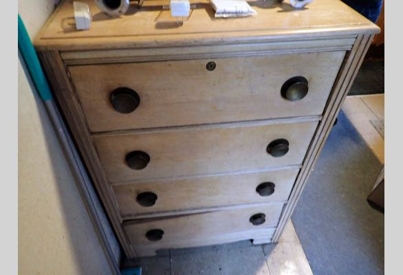 Auction listing photo