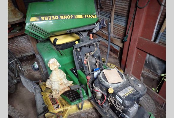Auction listing photo