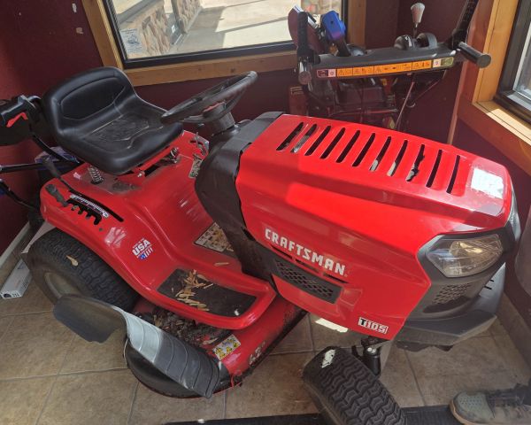 Auction listing photo