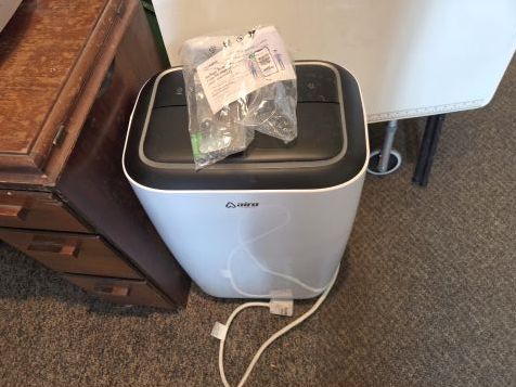 Auction listing photo