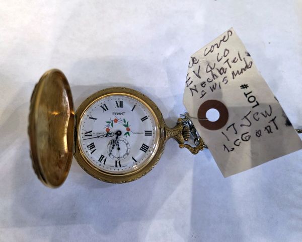 Auction listing photo