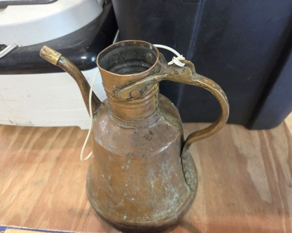 Auction listing photo