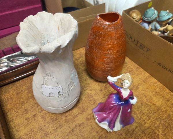 Auction listing photo