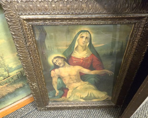 Auction listing photo