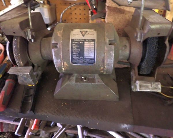 Auction listing photo