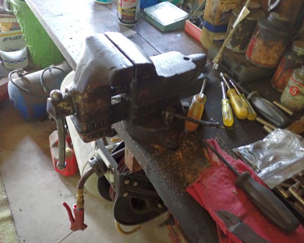 Auction listing photo