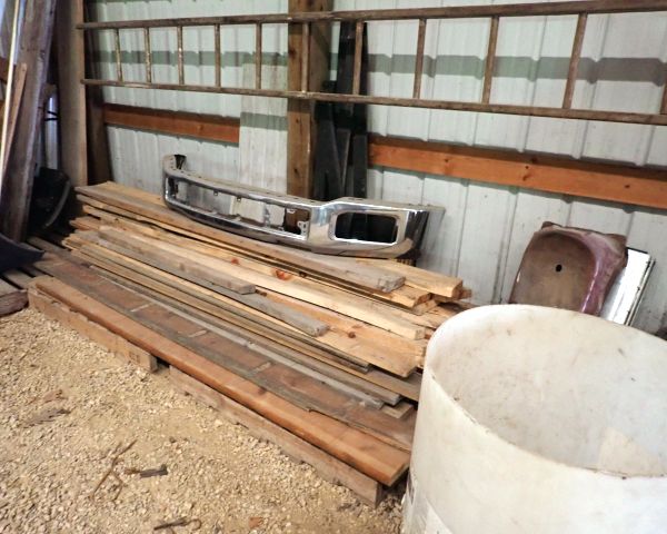 Auction listing photo