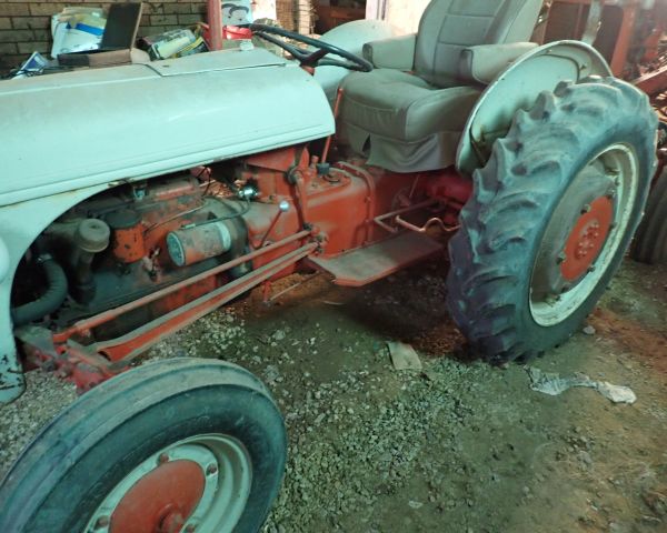Auction listing photo