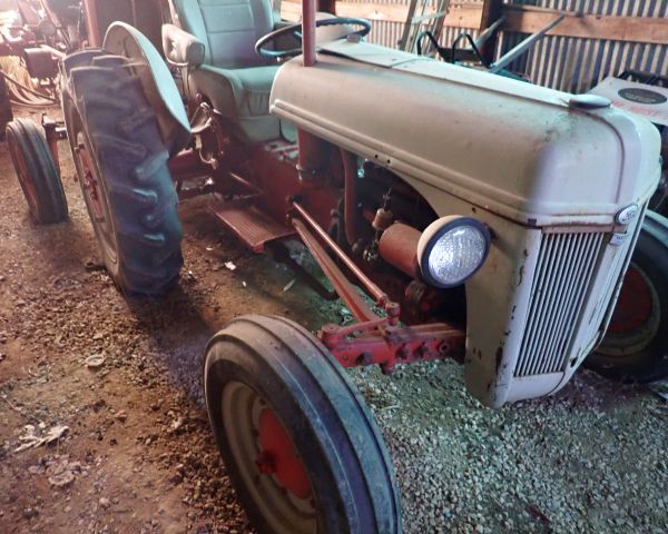 Auction listing photo