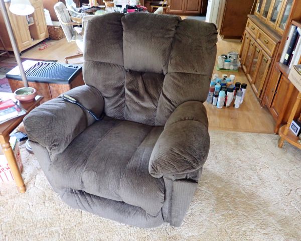 Auction listing photo