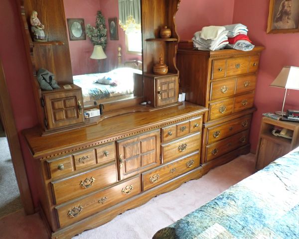 Auction listing photo