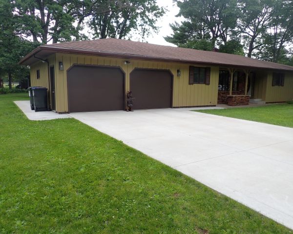 Auction listing photo