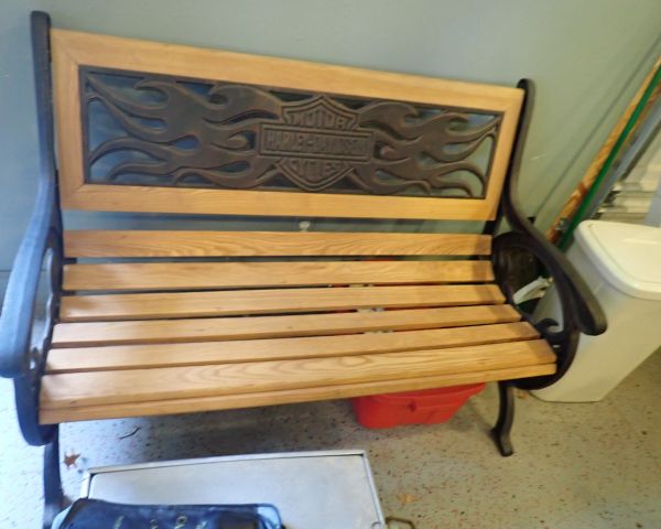Auction listing photo
