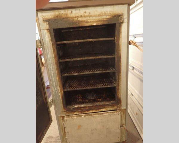 Auction listing photo