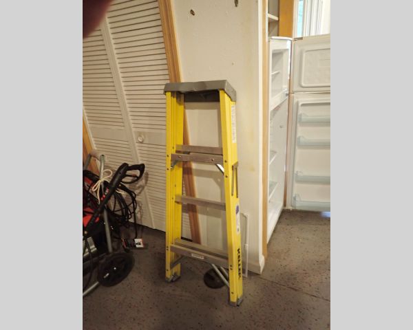 Auction listing photo