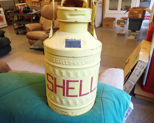 Auction listing photo