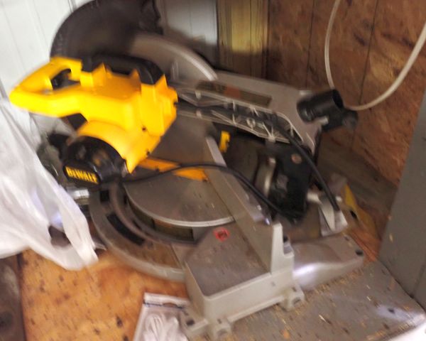 Auction listing photo