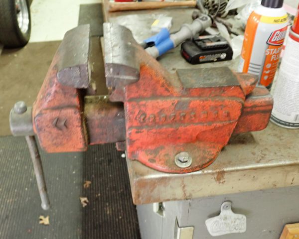 Auction listing photo