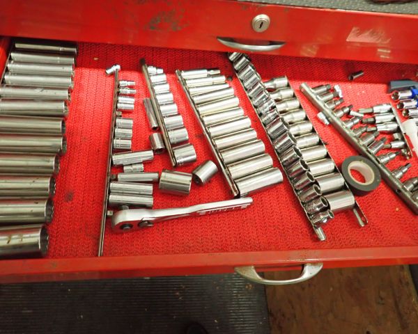 Auction listing photo