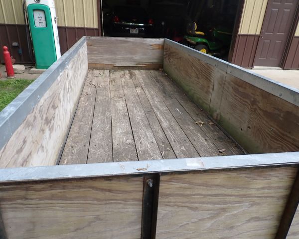 Auction listing photo