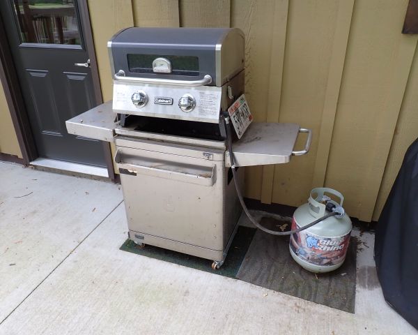 Auction listing photo