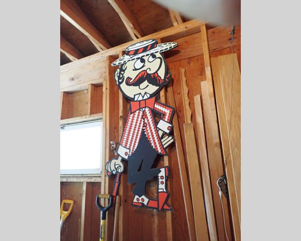 Auction listing photo
