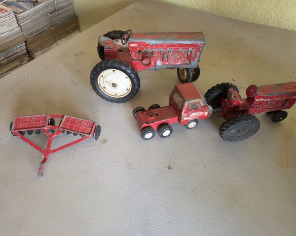 Auction listing photo