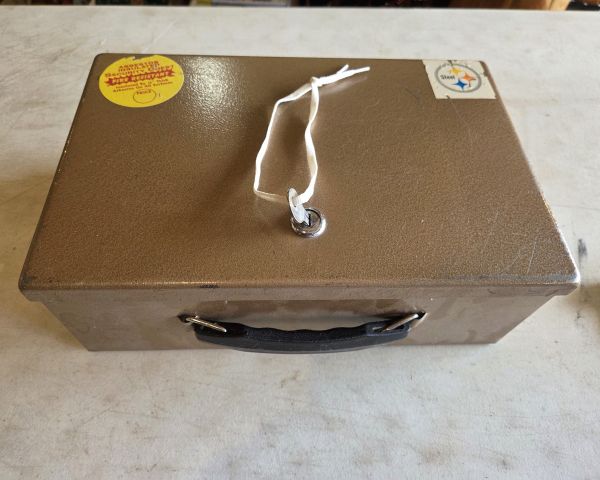 Auction listing photo