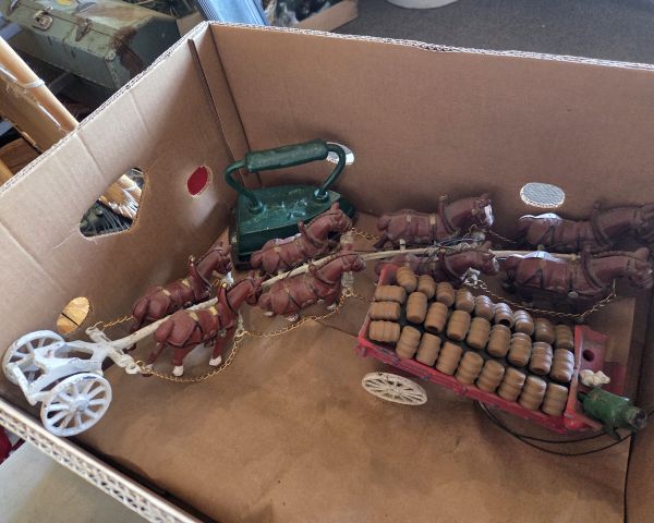 Auction listing photo
