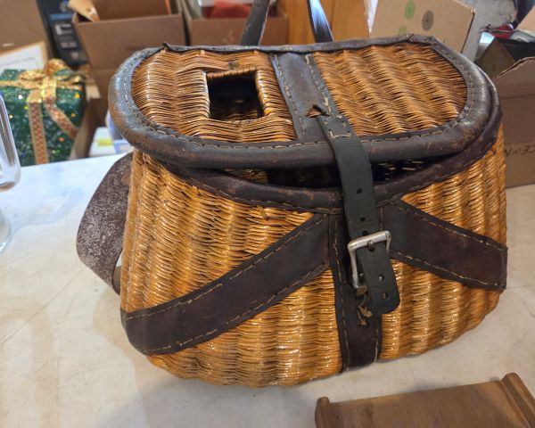 Auction listing photo
