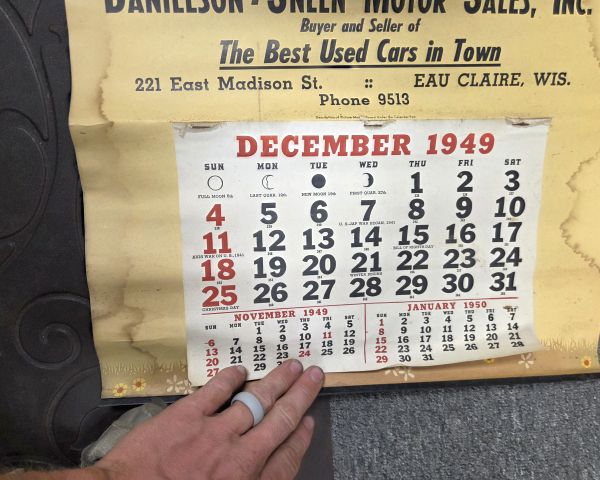 Auction listing photo