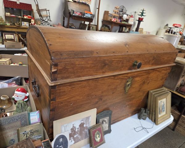 Auction listing photo