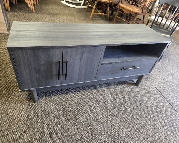 Auction listing photo