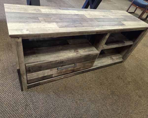 Auction listing photo