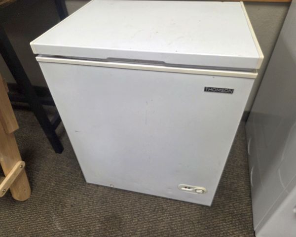 Auction listing photo